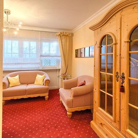 Hotel & Restaurant Kaiserhof باد بيلنغن المظهر الخارجي الصورة